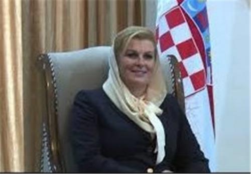 دومین بانوی سیاسی ۴۸ ساله در راه ایران