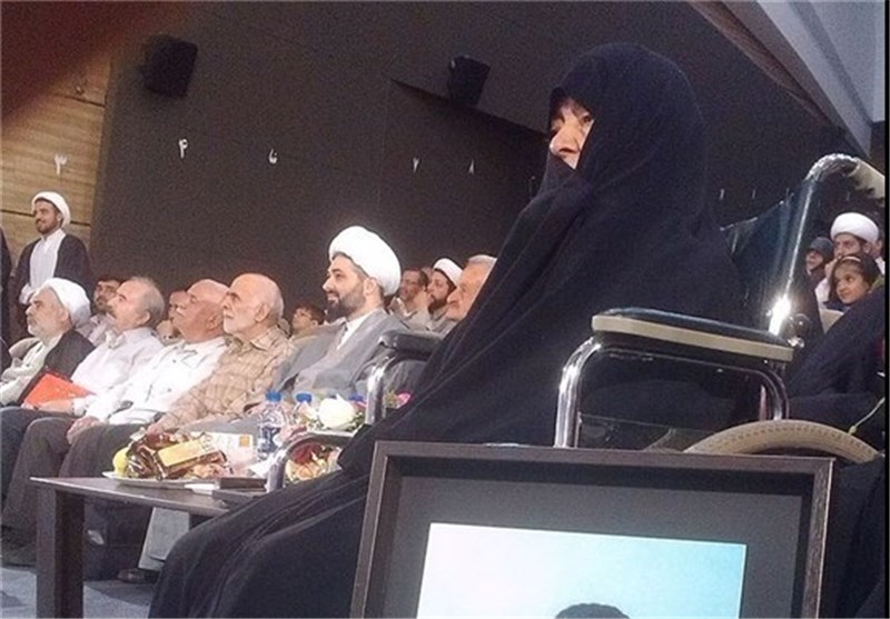 حال عمومی مادر جاویدالاثر احمد متوسلیان خوب است 