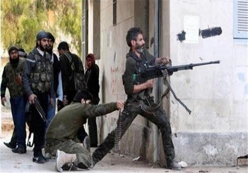 تشدید درگیری‌ها بین تروریست‌ها در غوطه شرقی دمشق/ ۸۰۰ تروریست به هلاکت رسیدند 