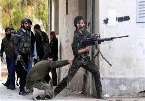 تشدید درگیری‌ها بین تروریست‌ها در غوطه شرقی دمشق/ ۸۰۰ تروریست به هلاکت رسیدند 