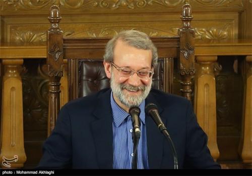 لاریجانی رئیس فراکسیون ولایت مجلس دهم شد 