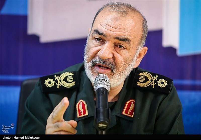 آماده‌ایم در وسیع‌ترین صحنه‌ها "نبردهای طولانی‌‌" را اداره کنیم 