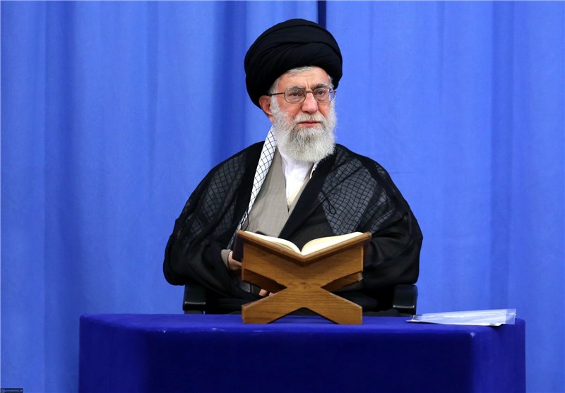 امروز دنیا در خلأ معنوی و فکری است/ جلسات تلاوت قرآن باید رواج یابد 
