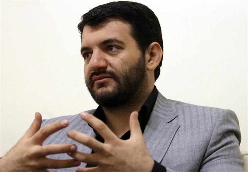 دولت برای اجرای الگوی توسعه غربی در ایران به بن بست خورده است 