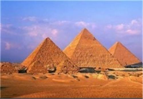 تهدیدات داعش برای هدف قرار دادن اهرام مصر 