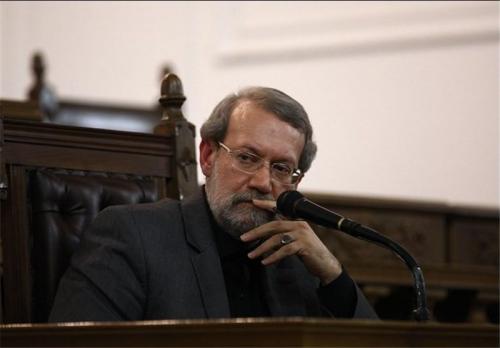 تأکید لاریجانی بر تشکیل فراکسیون فراگیر در مجلس دهم/ پیش‌بینی تشکیل فراکسیون با ۱۸۰ نماینده