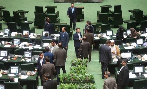 سایه امنیت در بهارستان/ صدای مشترک اصولگرایان و اصلاح‌طلبان در مجلس