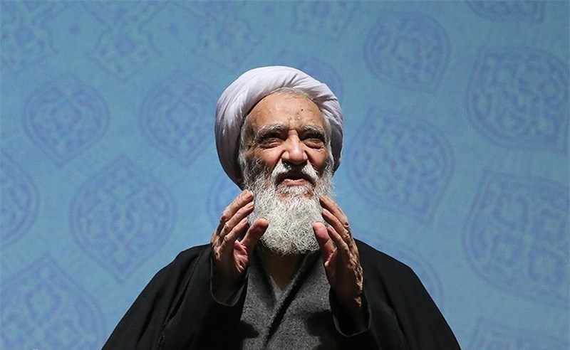 آیتالله موحدیکرمانی به جمع راهپیمایان روز قدس پیوست