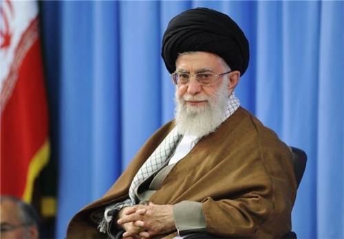 مسئولان نظام و سفرای کشورهای اسلامی با امام خامنه‌ای دیدار کردند 