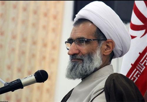  فرهنگ بیگانه سبب انحطاط جامعه می‌شود/برخی ابتذال‌ها در کشور نتیجه تأثیرپذیری از فرهنگ غربی است 