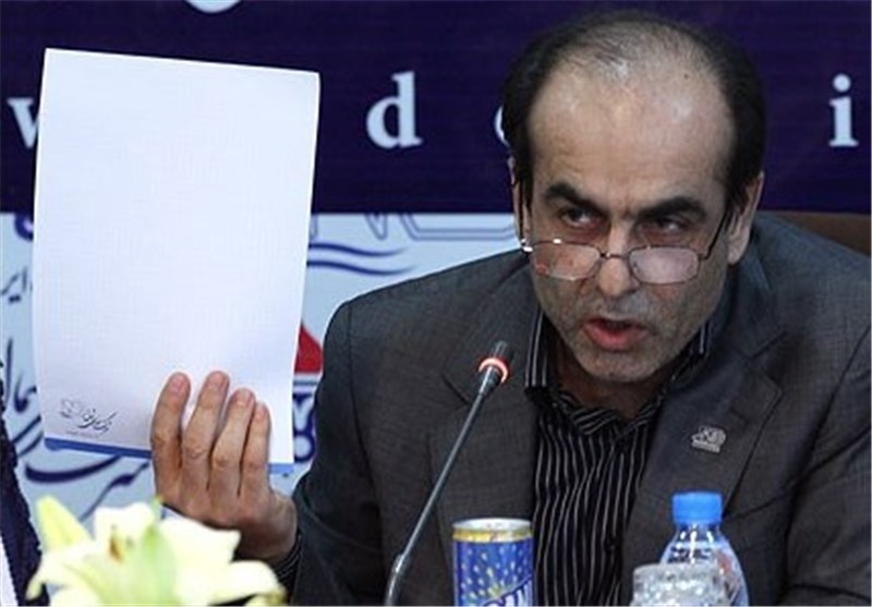 IPC باج وزارت نفت به خارجی‌ها است/طرح سئوال از زنگنه با ۱۲ امضا تحویل هیات رئیسه شد