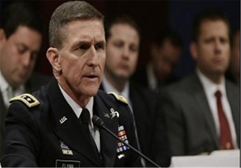  گاف مضحک مشاور نظامی ترامپ: آیت الله خمینی باید پاسخگوی حملات فرانسه باشد! 