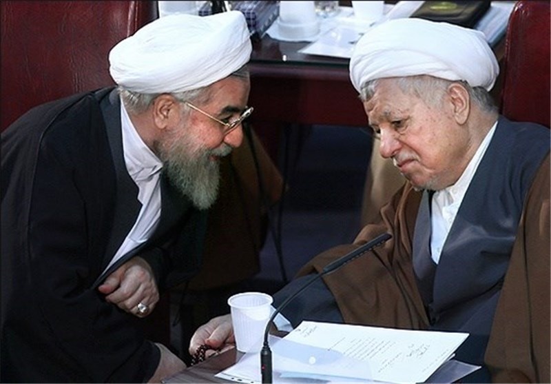  روزنامه نزدیک به هاشمی خطاب به روحانی: سال انتخابات است، فرمانداران را عوض کنید