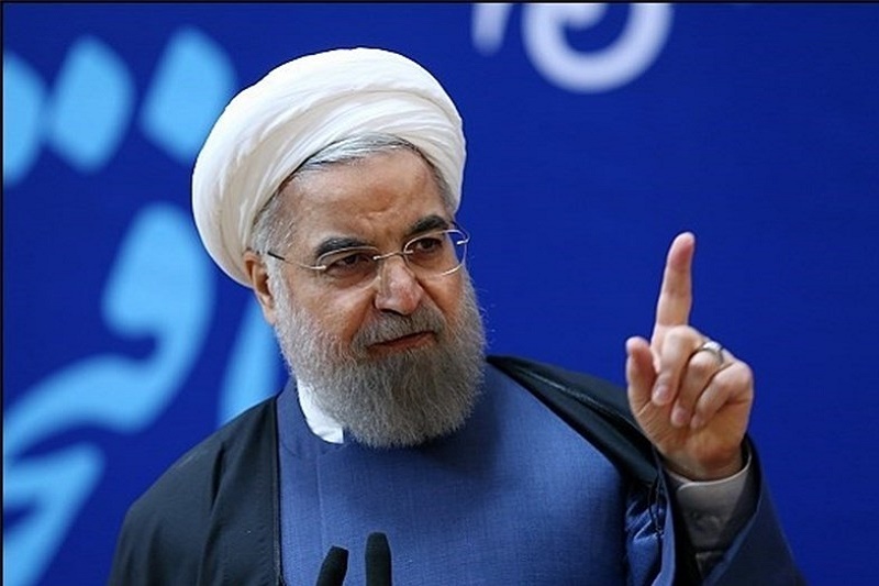 جنس حرف‌های دیروز و امروز روحانی چه تفاوتی با هم دارد؟ 