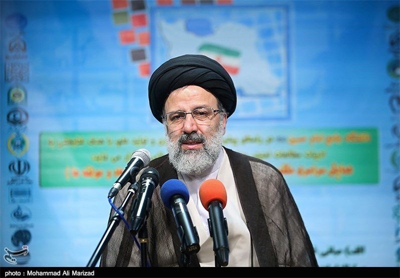  غرب از تقابل نظامی با ایران ناامید شده/هجوم بی‌رحمانه‌ای را برای تغییر سبک زندگی اسلامی و ایرانی آغاز کرده‌اند 