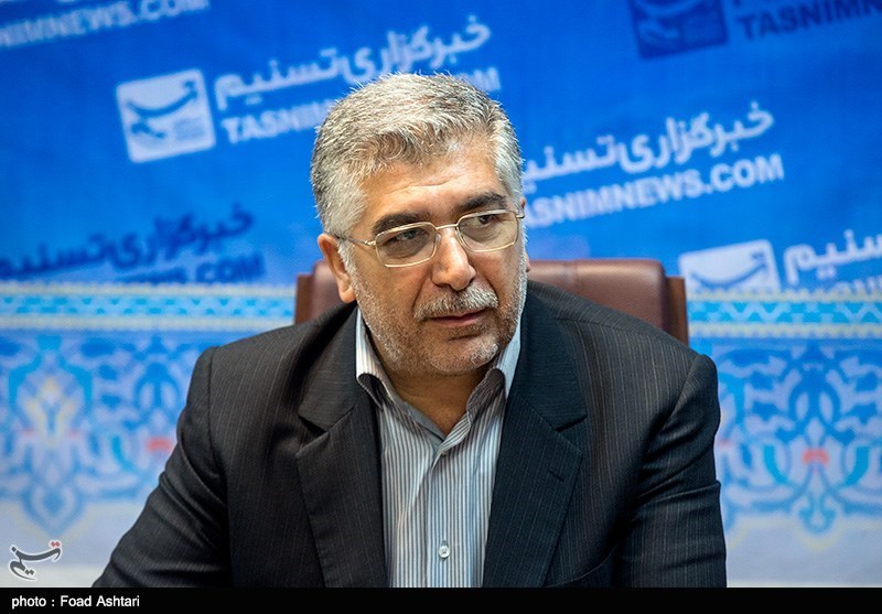  رفع تحریم به "حضورِ بی‌برنامه" خارجی‌ها در کشور منجر نشود/"بازار ملی" را به راحتی در اختیار خارجی‌ها قرار ندهیم 