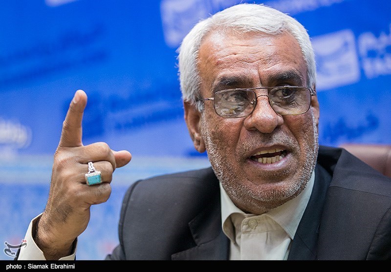 صداقت روحانی در گرو برخورد با برادرش است/ حیثیت «بورسیهای»ها را لگدمال کردند اما خودشان غیرقانونی تحصیل میکنند