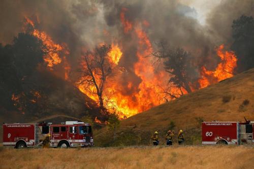  آتش‌سوزی عظیم در خط ساحلی ایالت کالیفرنیا + تصاویر 
