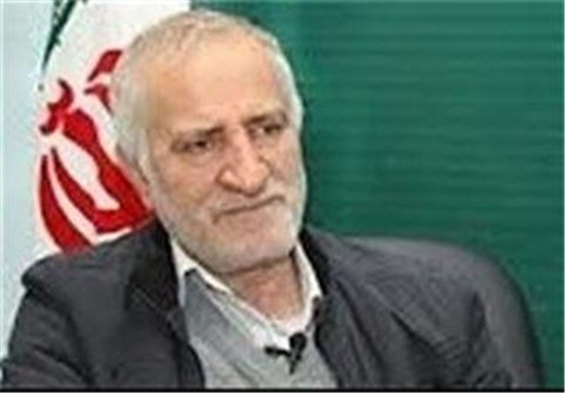  وعده‌های دولت برای مردم «نان و آب» نمی‌شود/ دولتی‌ها می‌گفتند تحریم‌ها یکجا می‌رود 