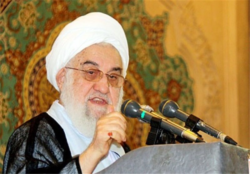دولت بیکاری‌ را برطرف و تورم را کاهش دهد/ انقلاب نکردیم که عده‌ای حقوق نجومی بگیرند