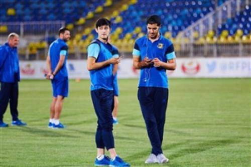 آزمون و بردی اف تماشاگر درخشش عزت الهی