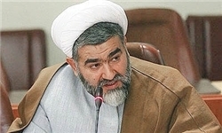 میادین نفتی کشورمان را نباید در اختیار بیگانگان قرار دهیم/ شرکت‌های خارجی متعلق به استکبار جهانی است