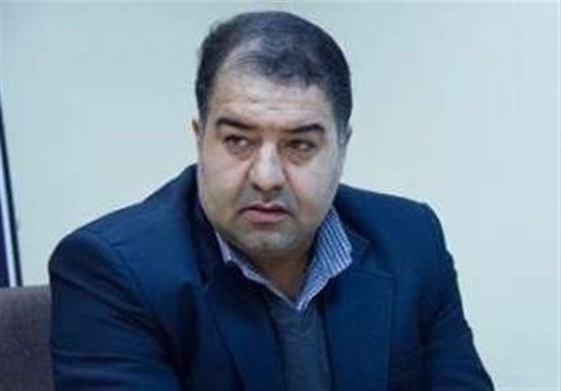  کابینه روحانی «پیرسالار» است/ دولت در بازارهای منطقه‌ای تحرک داشته باشد 