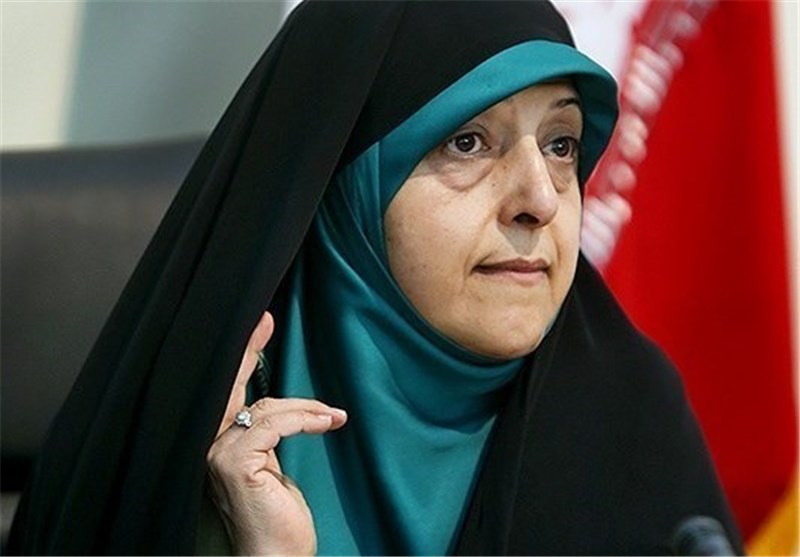  ابتکار درباره نقش منسوبین‌ خود در واردات بنزین پاسخ مناسبی نداد 