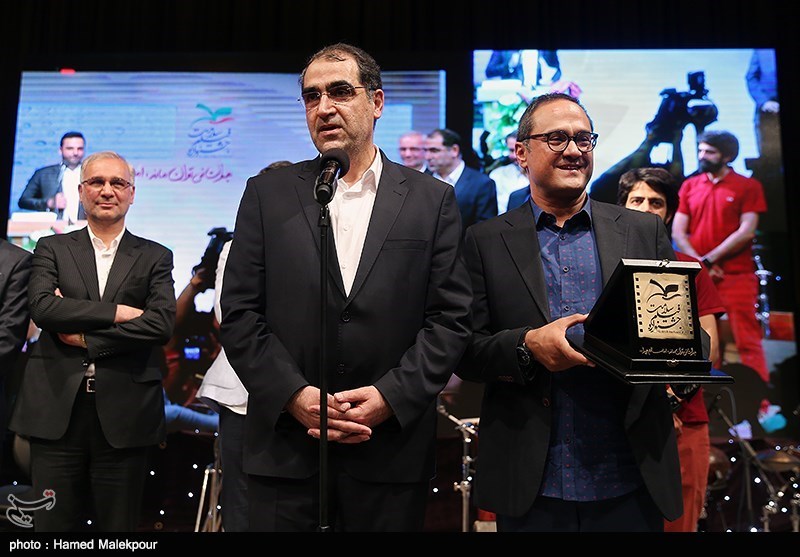  داروغه‌زاده: سعی کردیم با جشنواره‌های دیگر متفاوت باشیم/ جوان: خوشحالم که خندوانه توانسته تاثیرگذار باشد 