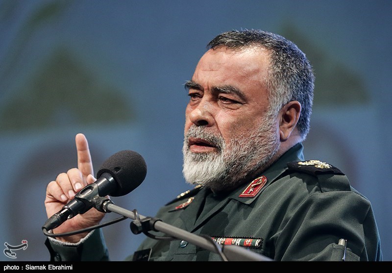 ایران با رهبری مقتدرانه از دفاع مقدس سربلند بیرون آمد