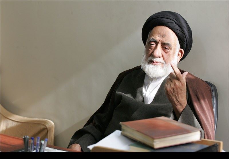 توجیه فیش‌های نجومی "خیانت" است/قالیباف انقلابی و خدمتگذار است؛ می‌خواهند تخریبش کنند