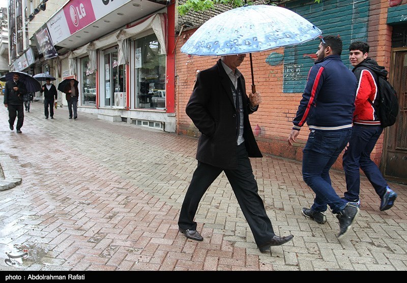 هوای کشور «پاییزی» می‌شود/ بارش شدید باران در ۷ استان/ کاهش ۷ درجه‌ای هوا