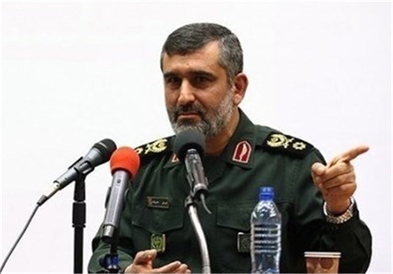 برخی مسئولان می‌گویند نیروی نظامی نمی‌خواهیم؛ اگر جرأت دارند چند روز بدون محافظ تردد کنند/آمریکا به دنبال نفوذ در ایران و انجام سایر تاکتیک‌هاست‌