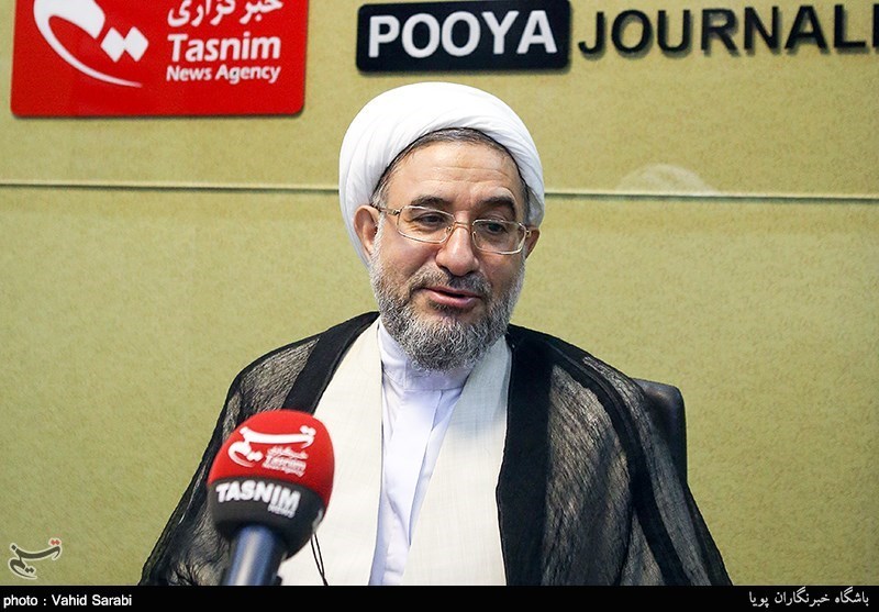 وارد یک نبرد فرهنگی تمام عیار شده‌ایم/ثمرات انقلاب اسلامی در رویارویی فرهنگی/ لزوم جهتگیری تهاجمی رسانه‌ها با تأکید بر نقاط ضعف دشمن