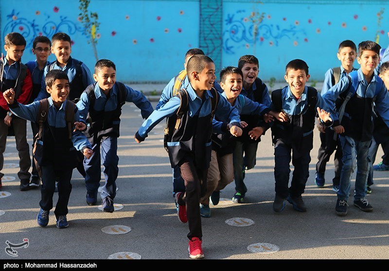 ورود یک میلیون و ۴۰۰ هزار کلاس اولی به مدارس/ ۱۳ هزار معلم جدید به دوره ابتدایی می‌آیند