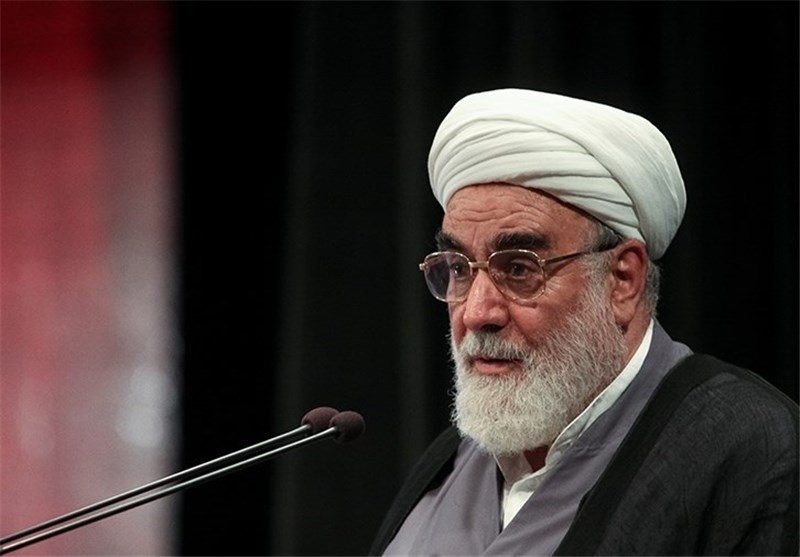 اگر دشمنان قسم خورده ایران یک درصد احتمال پیروزی می‌دادند در حمله به ما درنگ نمی‌کردند