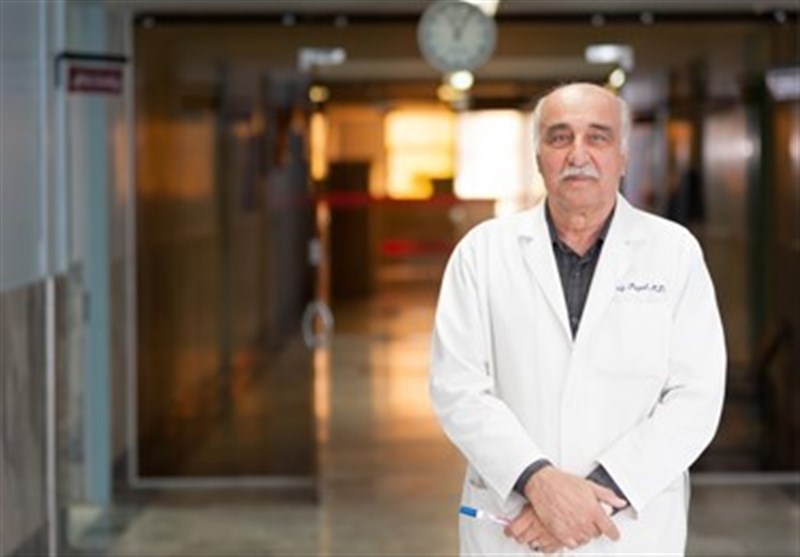  مسئولان زیادی زیر تیغ این جراح رفته‌اند/ با بودجه «بنگلادشی» «طب آمریکایی» امکان ندارد 