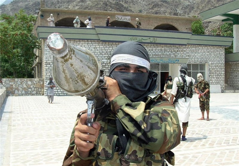 آمریکا در کنار ماست/ واشنگتن مستقیما به ما موشک می‌دهد