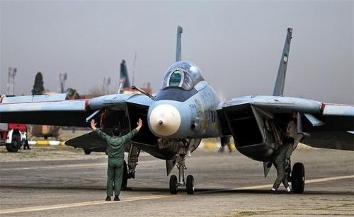  یک فروند جنگنده F۱۴ در اصفهان بازآماد شد