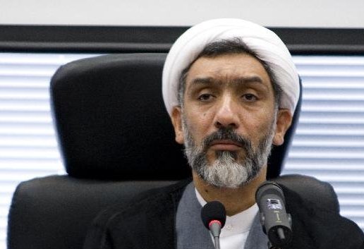 رسیدگی به اقتصاد کشور مهم‌تر از امور عمرانی است