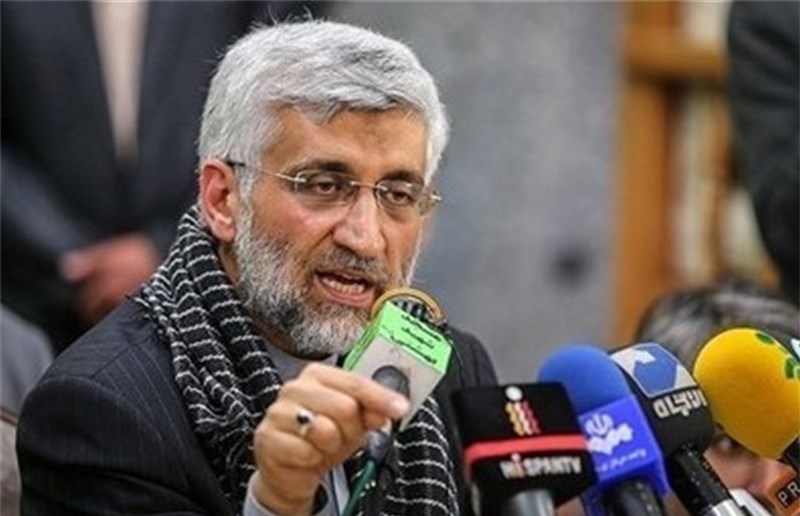 ‌جلیلی: با گذشت ۸ ماه از توافقات هسته‌ای در برجام نتیجه‌ای حاصل نشد/جنگ تمام عیار اقتصادی علیه ایران آغاز شده است