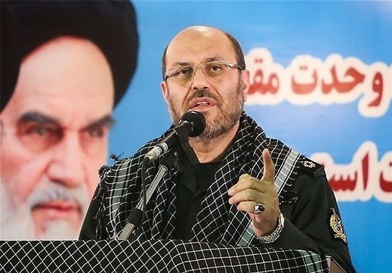  آمریکا و صهیونیست جرأت حمله به ایران را ندارند/مدافعان حرم ‌هزاران کیلومتر خارج از مرز از اسلام دفاع می‌کنند 