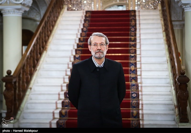  لاریجانی:‌ در انتخابات ریاست‌جمهوری ۹۶ کاندیدا نمی‌شوم 
