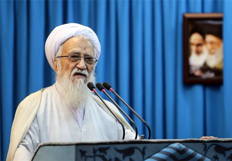 امروز عده‌ای از آمریکا می‌ترسند/فضای استادیوم در بازی ایران و کره ۱۰۰ درصد عاشورایی باشد 