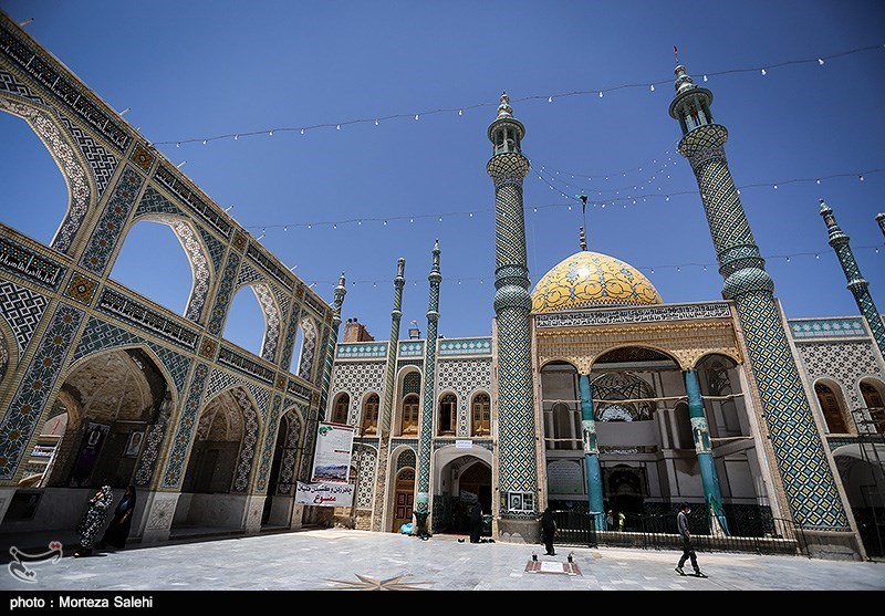  برگزاری مراسم "جمعه نشلجی‌ها" بدون حضور خانواده‌های ایثارگران و شهدا/ تبدیل مراسم مذهبی به "میتینگ سیاسی" 