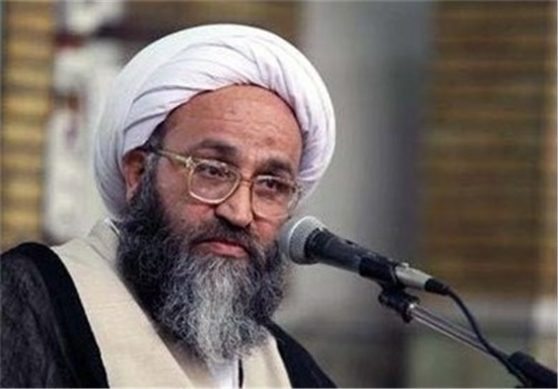  برخی دولتمردان دنبال سیاسی جلوه‌دادن حقوق‌های نجومی هستند/ مسئله فراتر از یک موضوع سیاسی است 
