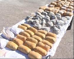 توقیف یک دستگاه پراید حامل 5 کیلوگرم مواد افیونی در شهرستان مه‌ولات