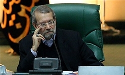 لاریجانی اصلاح قانون سرباز قهرمان را به جای احمدی‌نژاد ابلاغ کرد