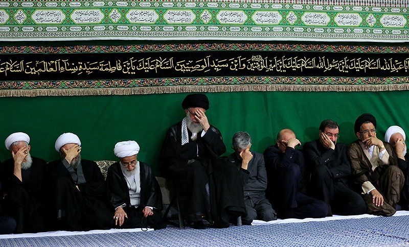 امشب؛ سخنرانی رفیعی و مداحی طاهری در حسینیه امام خمینی