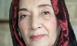  پشت‌کوهی، رئالیسم جادویی‌اش را به فهیمه راستکار تقدیم کرد
